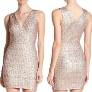 Dress The Population Gold/Silver Sequin Dress Size Medium Deep‎ V-neck EUC